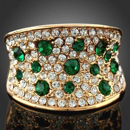 BLING BLING PAVE SWAROVSKI CRYSTAL RING-sz5.5